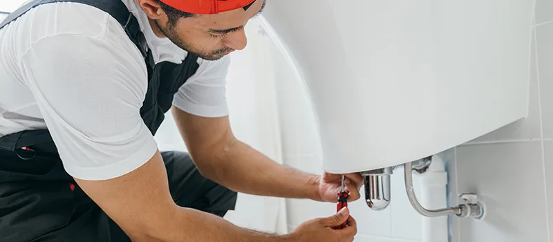 Best Commercial Plumber Services in Courtice, ON